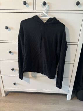 lululemon athletica Black Women's Lightweight Hoodie Sweater